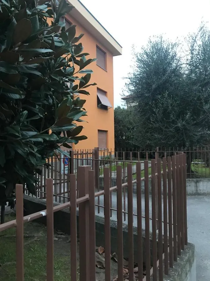 Lucio'S Apartment Parcheggio Privato Lucca